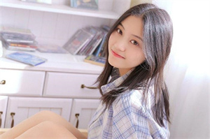 上海花千坊：You can choose a classic herbal foot bath